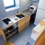 Fred's House Asprela Penzion 4*