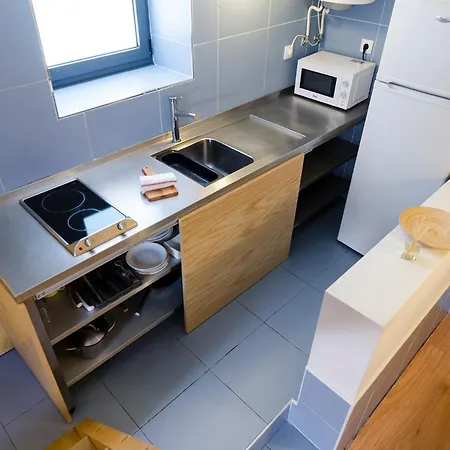 Fred's House Asprela Πανσιόν *